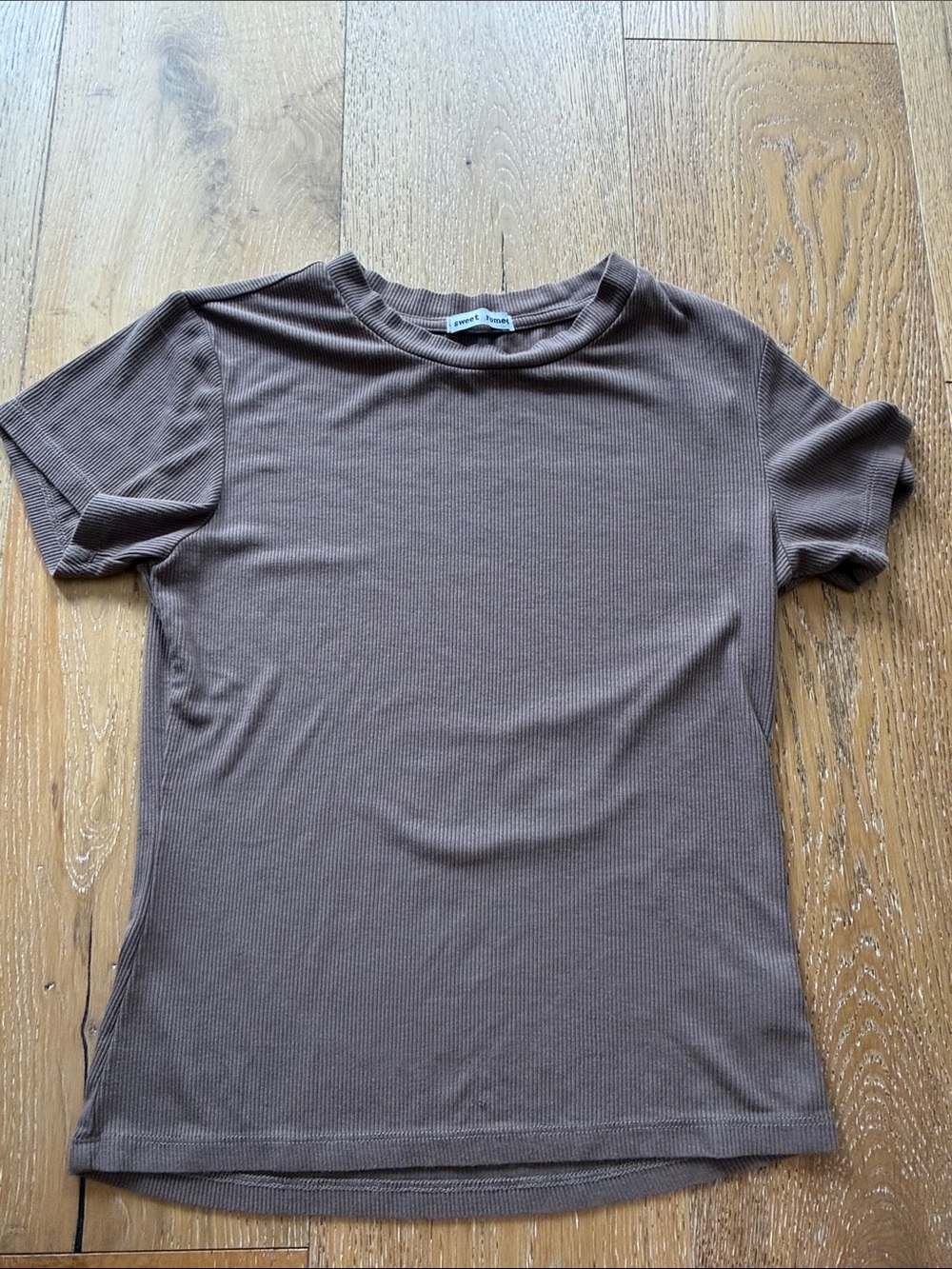 Sweet Romeo Women’s ribbed baby tee (xs)